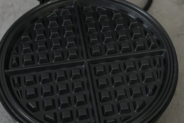 Waflera de 04 Moldes Antiadherente 1200W X12 - Imagen 2