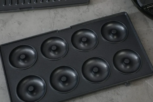 Máquina Multifuncional 8 en 1 de Mini Donas 850W X6 - Imagen 4
