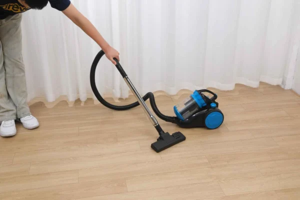 Aspiradora de 2L con ruedas con Filtración Ciclónica de Aire 1200W X2 - Imagen 2